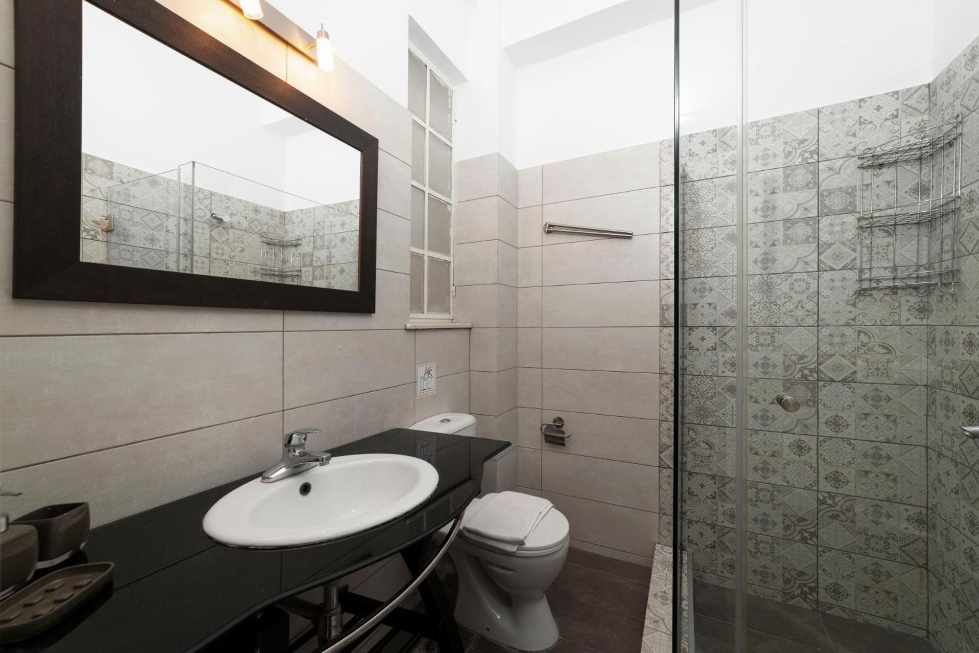 Vintage And Spacious 3ba Next To Ancient Center Apartment Athens